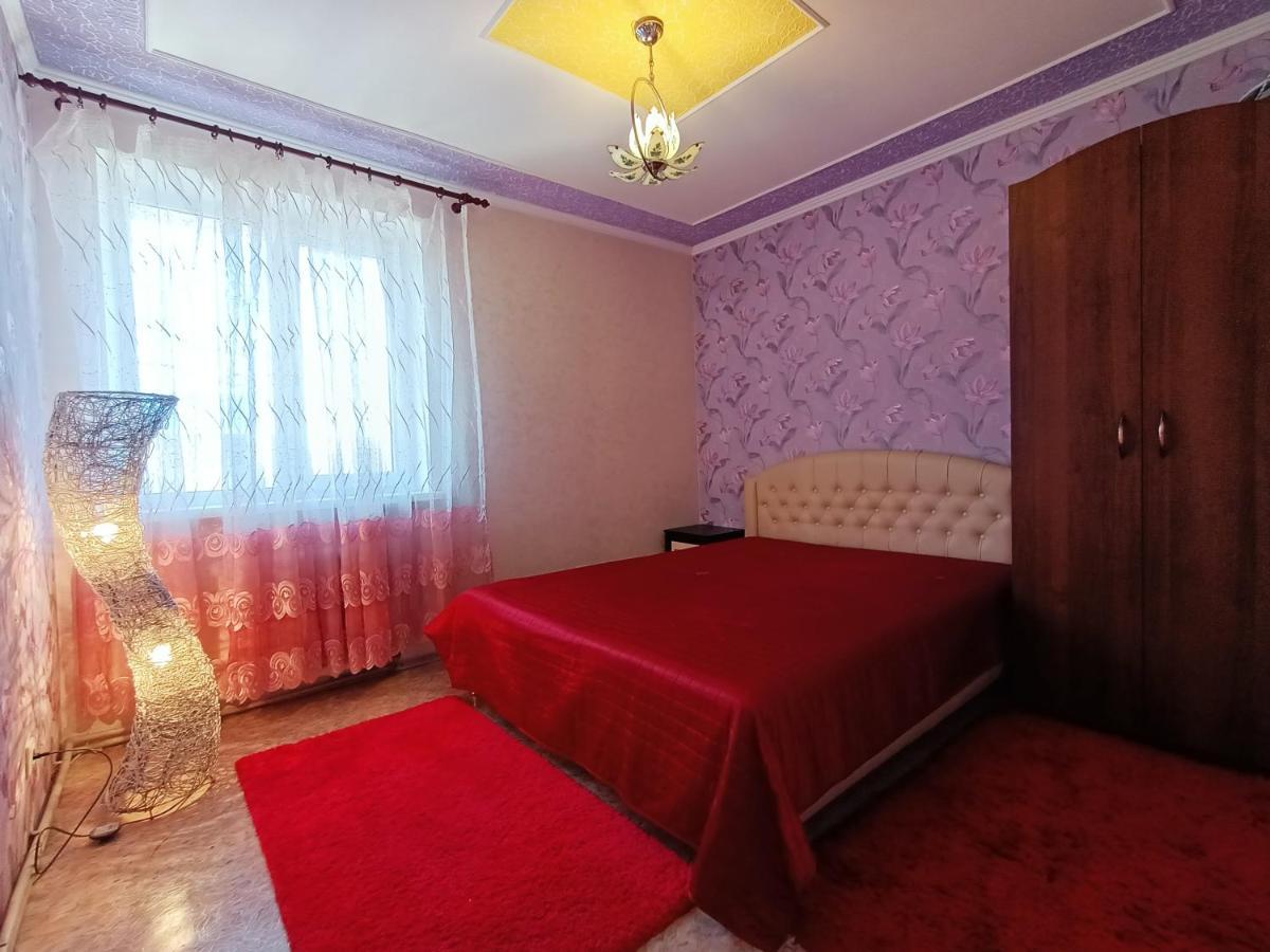 Apartmán Шевченко 1 Kropyvnyckyj Exteriér fotografie