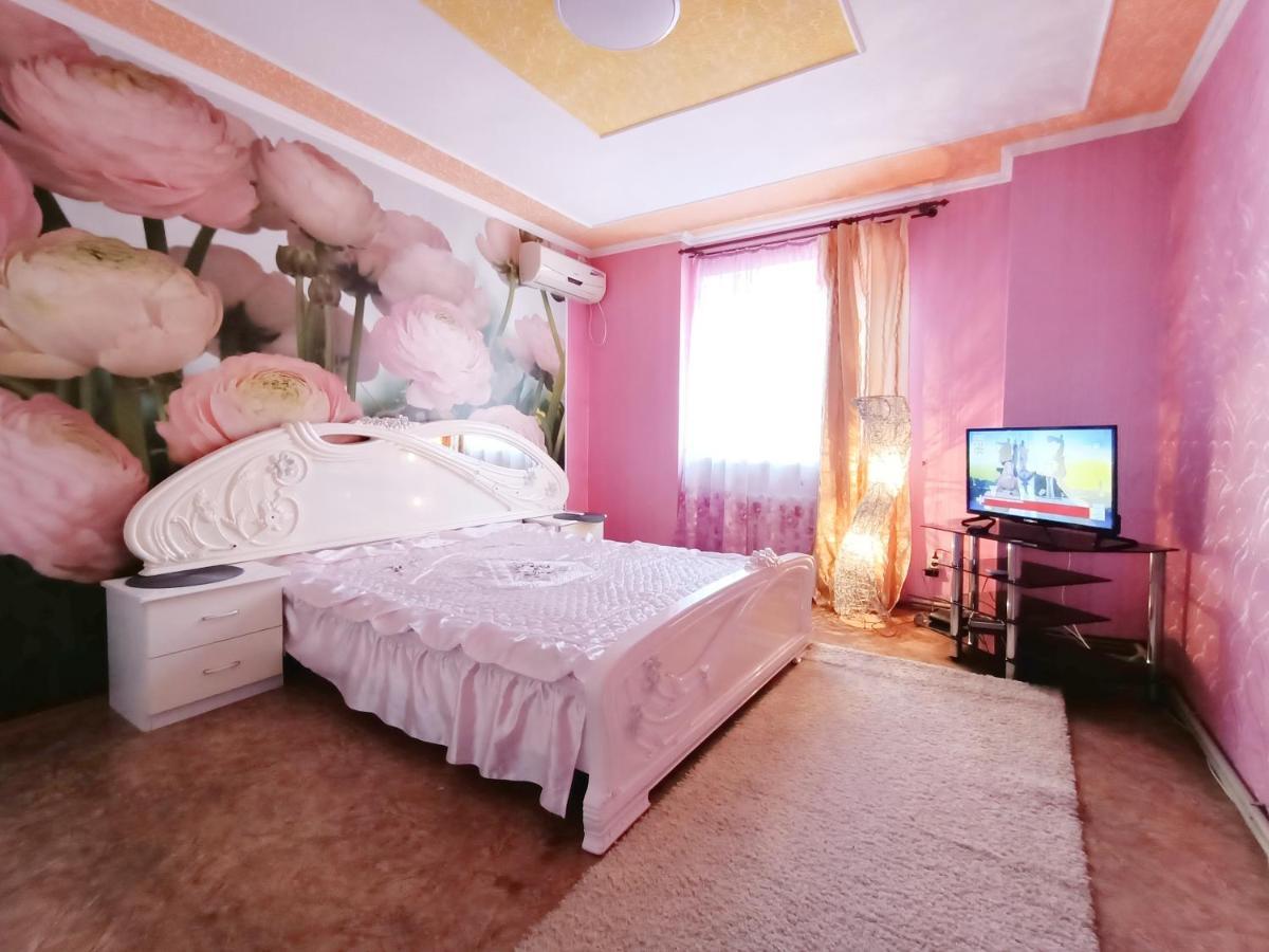 Apartmán Шевченко 1 Kropyvnyckyj Exteriér fotografie